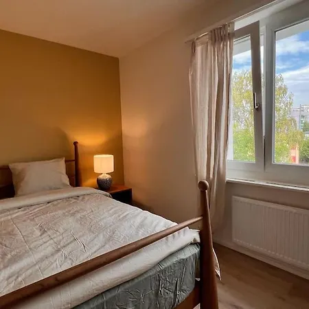 Stylish Near Main Station -301-16- Zurich
